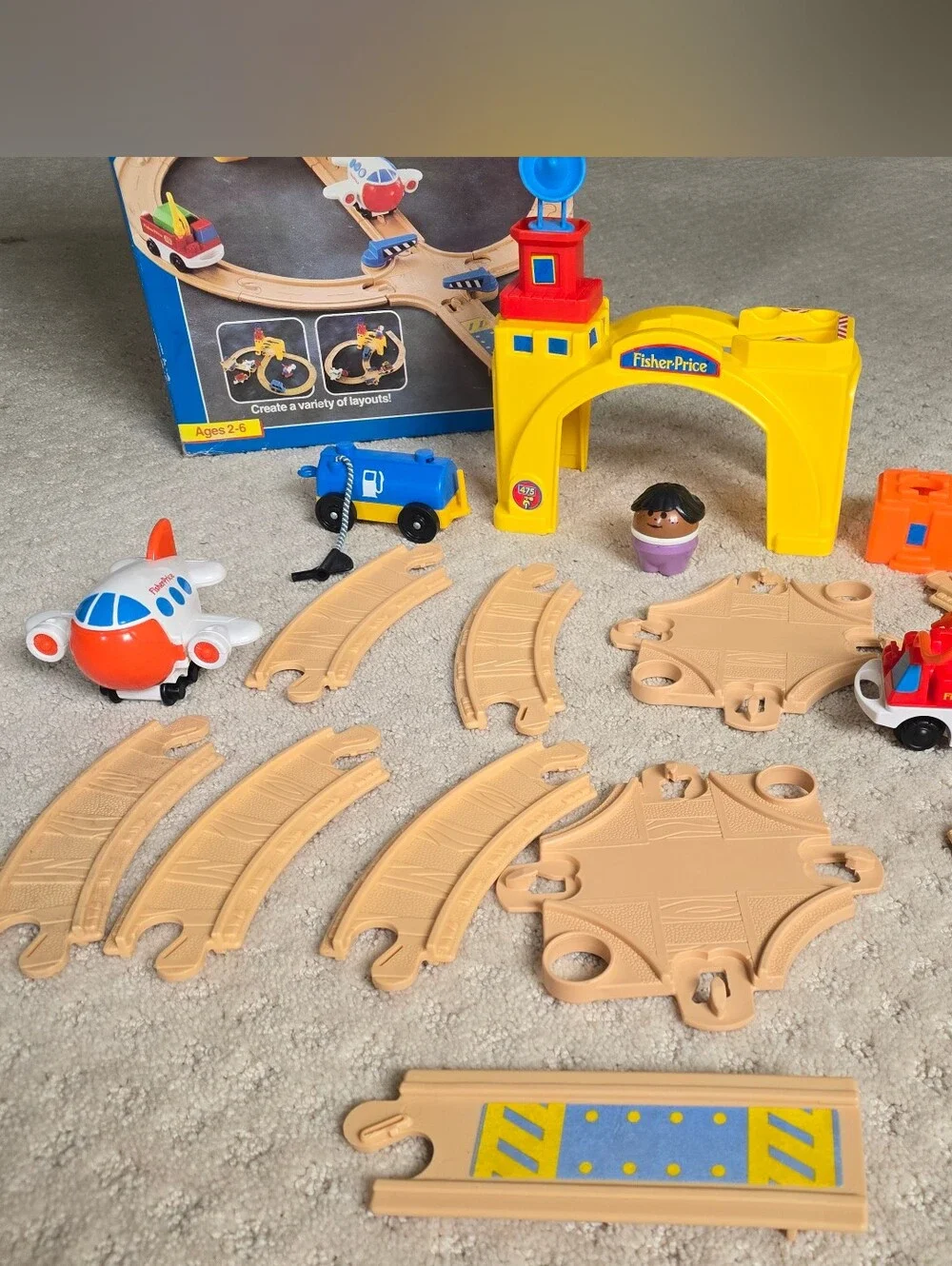 Fisher Price Flip Track Airport 1991 Replacement Pieces. NOT COMPLETE SET